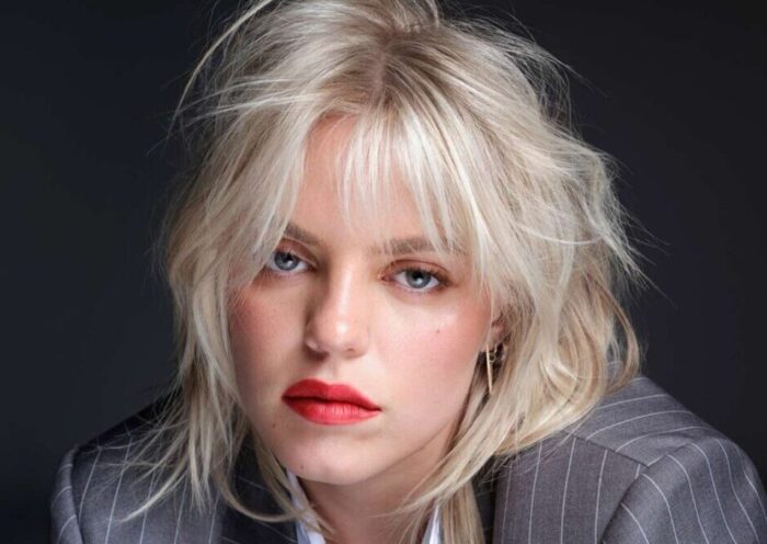 Reneé Rapp w świecie magii. Artystka nagrała utwór do filmu „Iluzja 3”