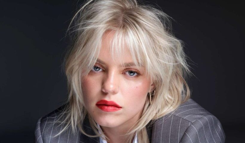 Reneé Rapp w świecie magii. Artystka nagrała utwór do filmu „Iluzja 3”