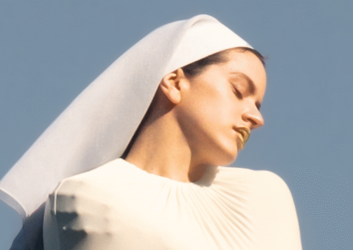 ROSALÍA prezentuje długowyczekiwany album "LUX"