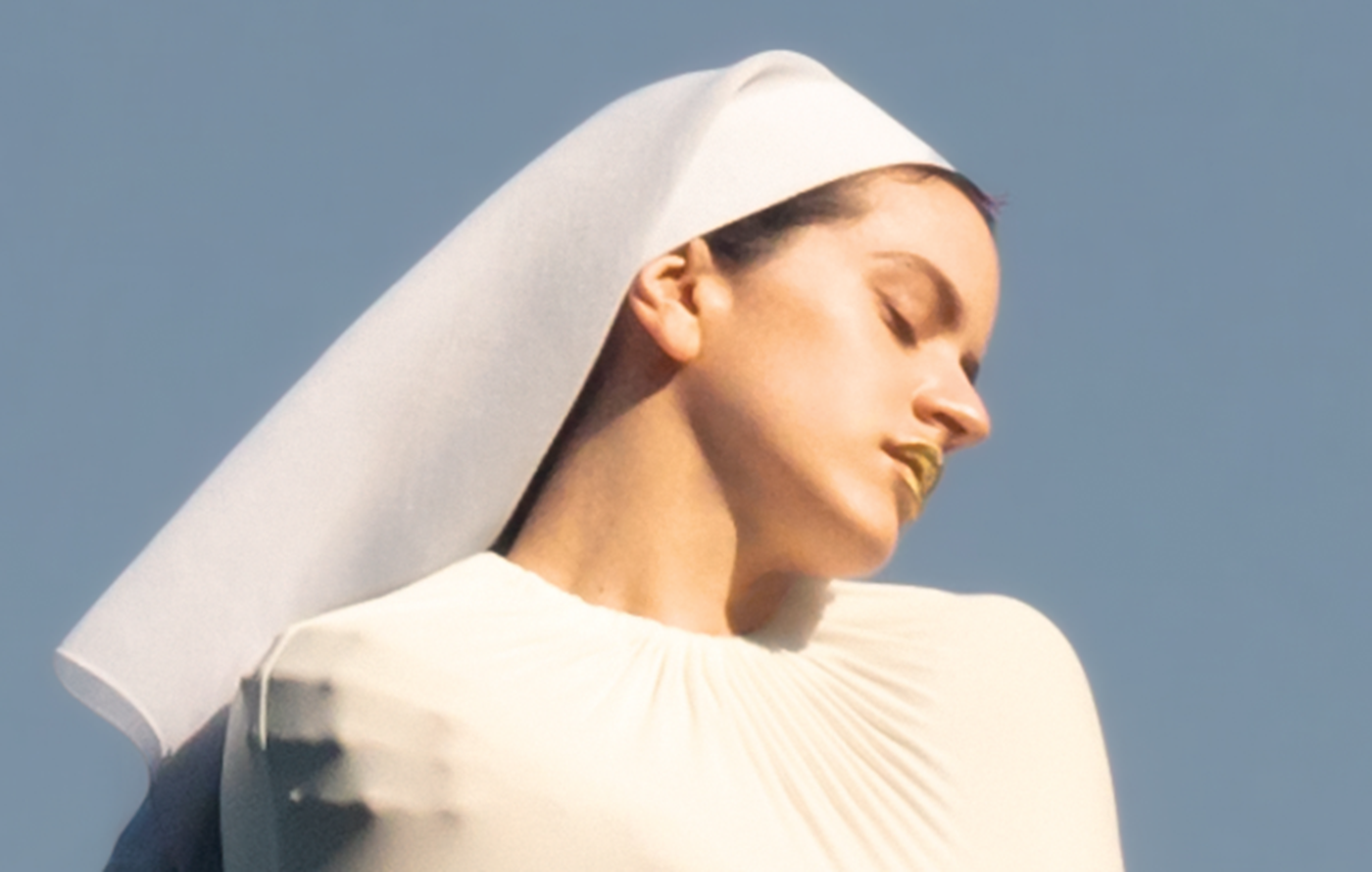 ROSALÍA prezentuje długowyczekiwany album "LUX"